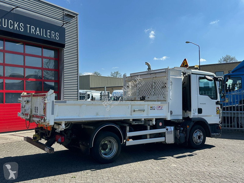 Kamion MAN 8.220 2 sides tipper Kipper