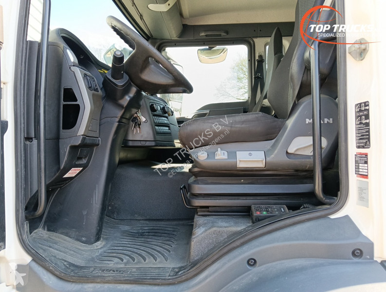 Camion MAN 35.360 8x2 - Hiab 16 TM Kraan,...