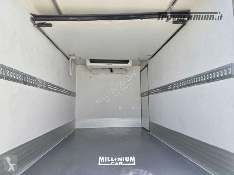 Kamion Iveco 35-15 CELLA 3,90 FRC PARATIA
