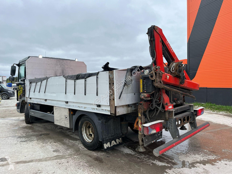 Lastbil MAN 8.180 4x2 CAB DAMAGE ! / Fassi F28...