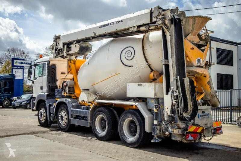 Camion MAN 32.400BB+LIEBHERR 8M³+BAND/TAPIS 16m