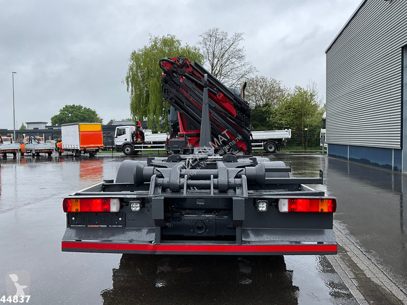 Camion Scania 480 8x4 HMF 60 Tonmeter laadkraan...