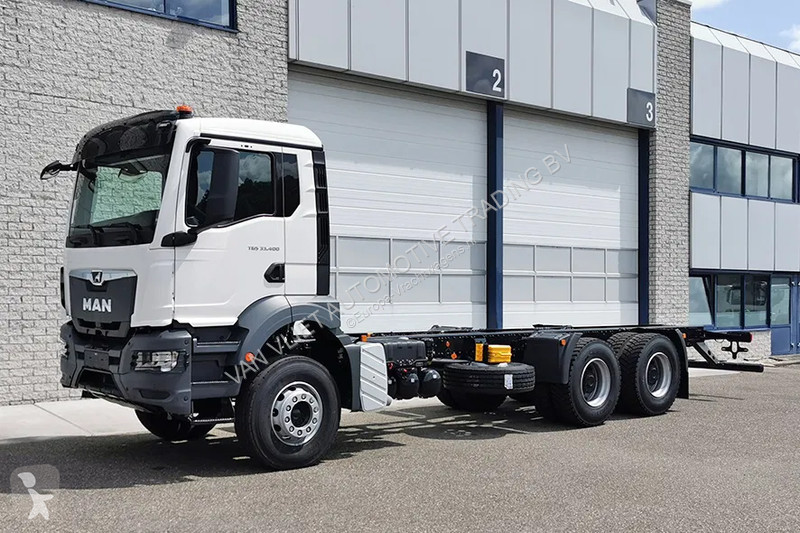 Camião MAN 33.400 BB CH Chassis Cabin (5 units)
