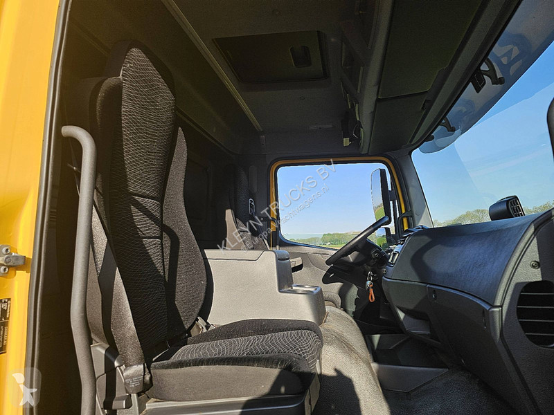 Camion Mercedes ATEGO 824 CARRIER AIRCO LIT