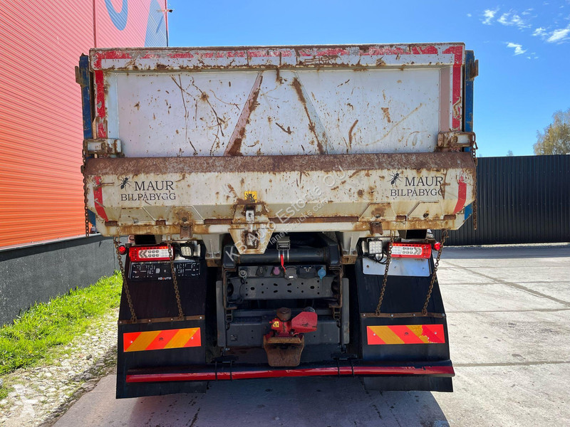 Kamion Volvo 6x4 RETARDER / TANDEM AXLE LIFT /...