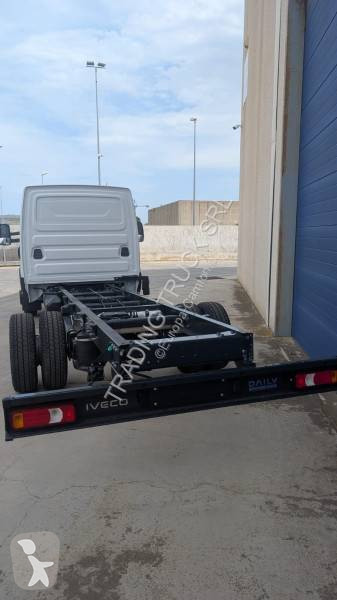 Véhicule utilitaire Iveco