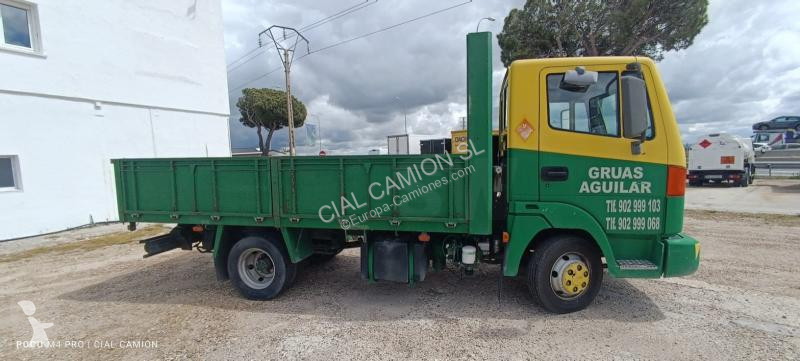 Camion Nissan 80.14