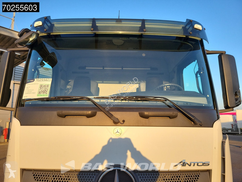Kamion Mercedes 2533 6X2 26.5t NL-Truck 2000kg...