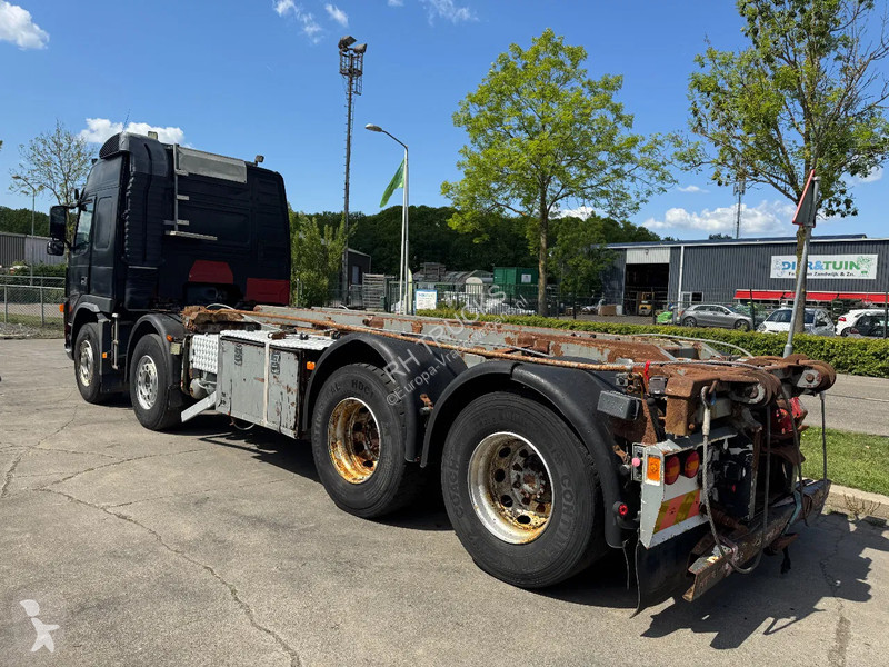 Kamion Volvo 440 8X4 EURO 5 + CABELLIFT TIPPER