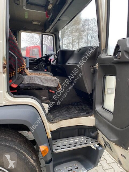 Camión Volvo FL