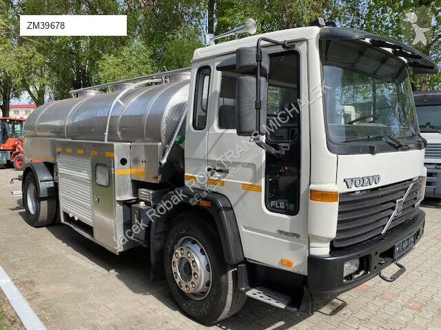 Camion Volvo FL 618