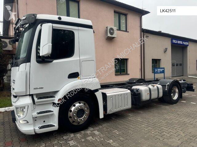 Camion Mercedes 18-46