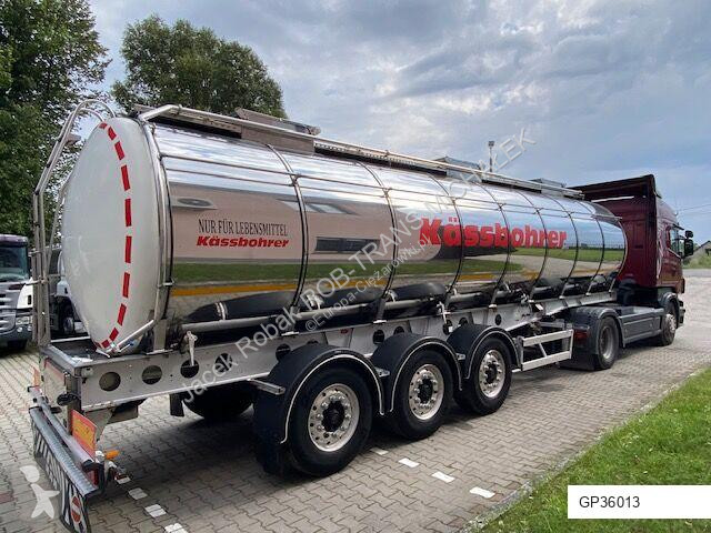 Camion Kässbohrer KA-INB