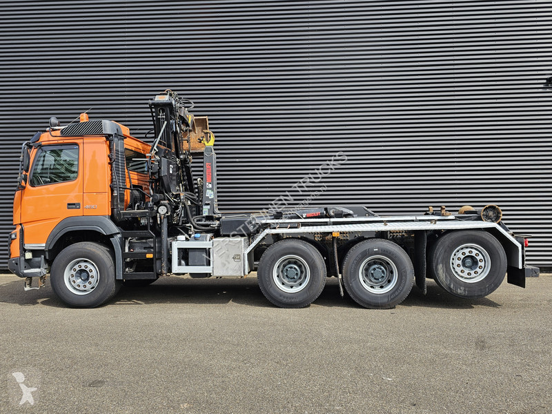 Kamion Volvo 460 8x4-4 / HIAB Z CRANE + HOOKLIFT