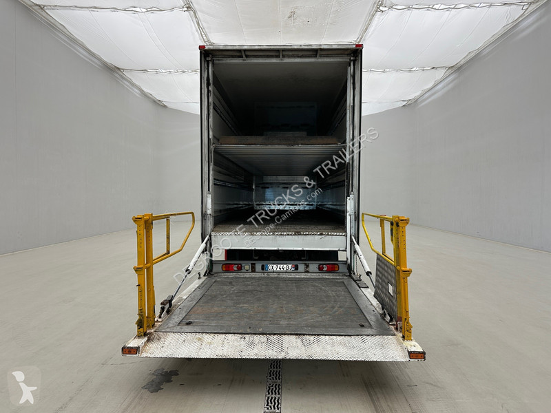 Camion Volvo FL 290