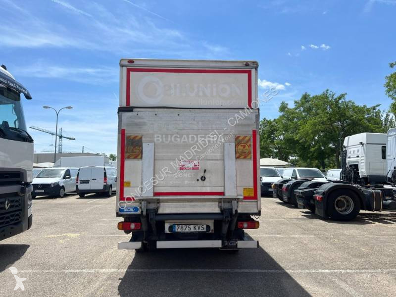 Camion Mitsubishi Fuso