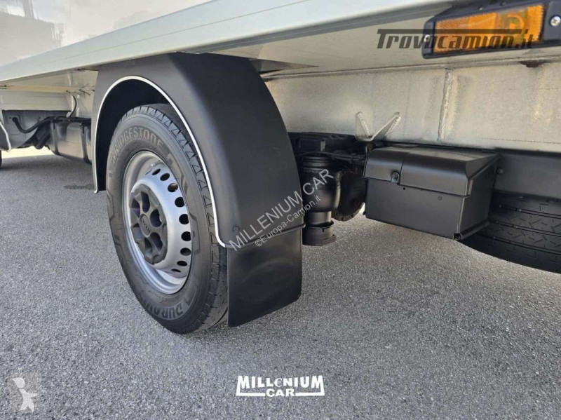 Camião Iveco 35-18 CELLA FIORI (2019)