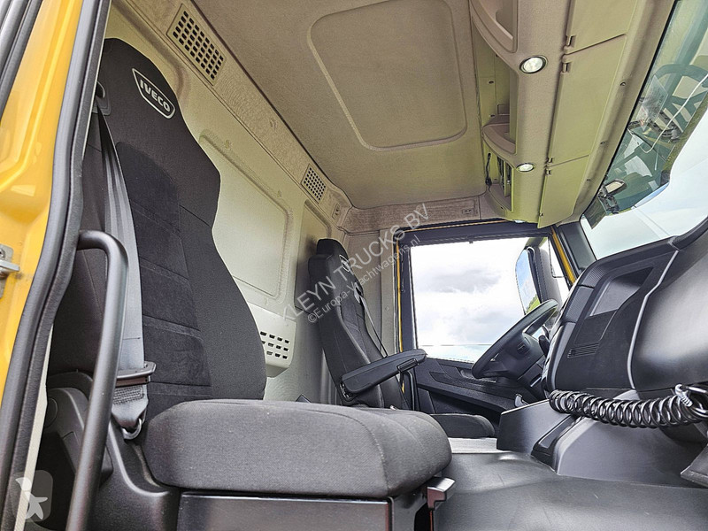 Kamion Iveco AD190S33 TAILLIFT AIRCO