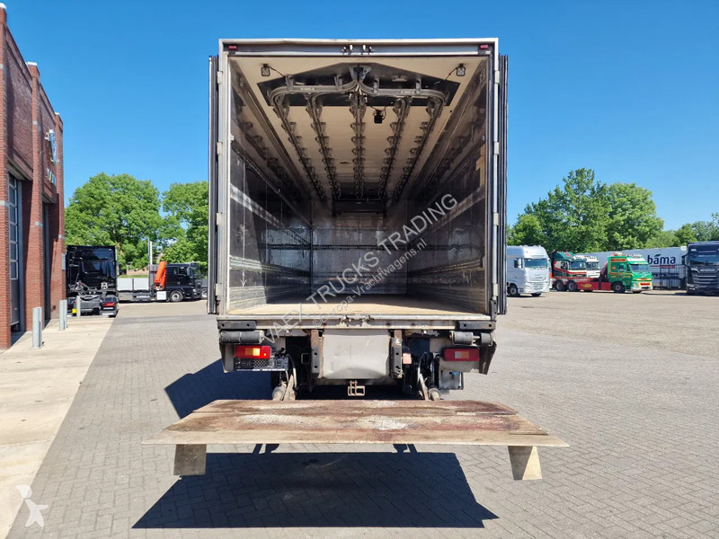 Kamion Volvo 12380 4x2 - Frigo Carrier Supra -...