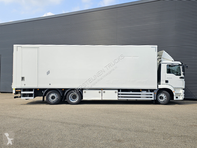 Lastbil MAN TGM / 6x2-4 / LBW / 6000kg TAIL LIFT