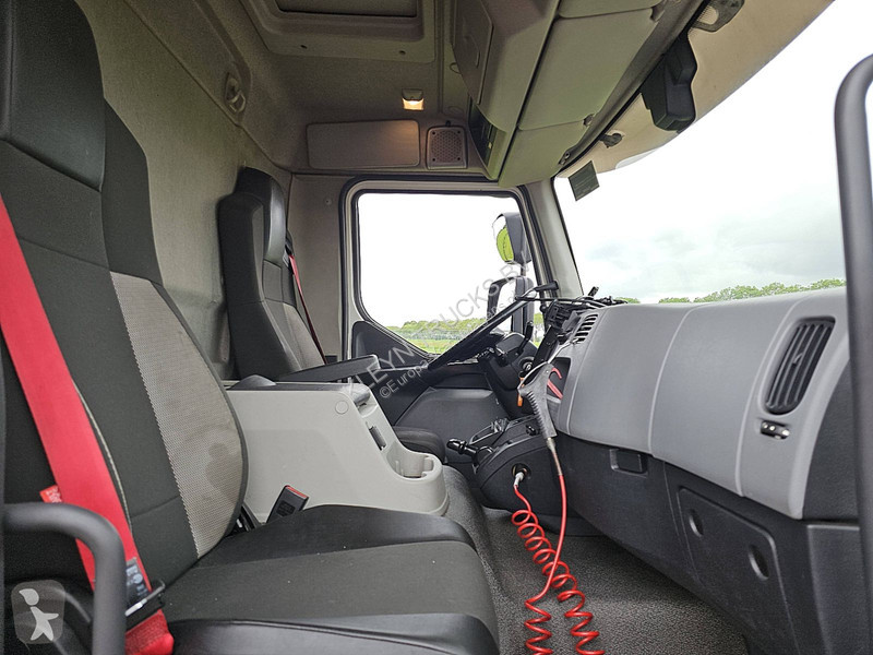 Kamion Renault D 250 11.9T A/C NEW ENGINE