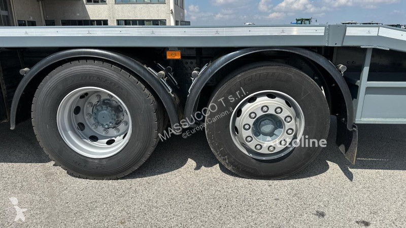Camion Volvo FMX 370