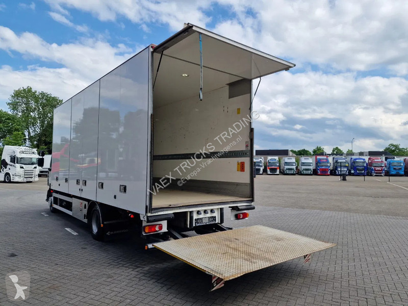 Vrachtwagen Renault D16 250 4x2 Box with side...