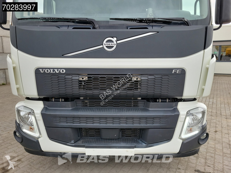 Camion Volvo 320  6X2 Retarder 2xTanks CNG Euro 6