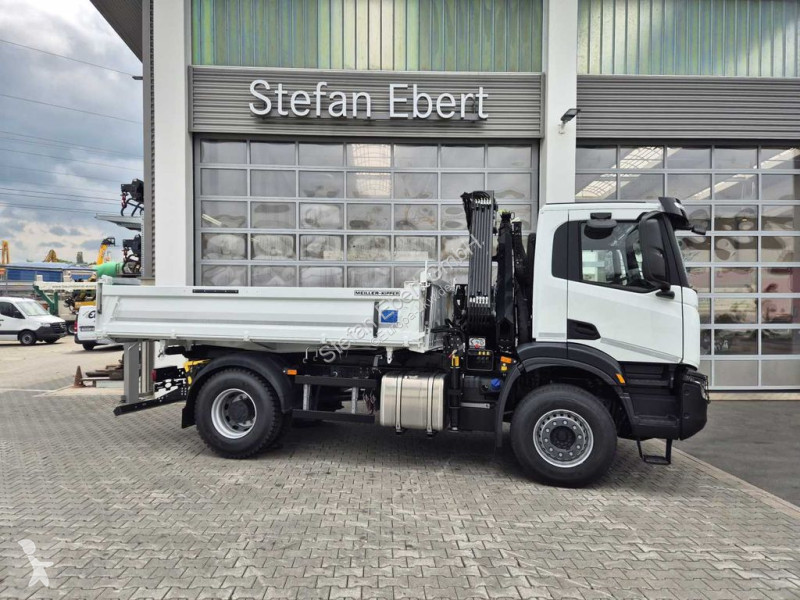 Kamion Iveco X-Way AD200X42/P HR OFF Hiab...