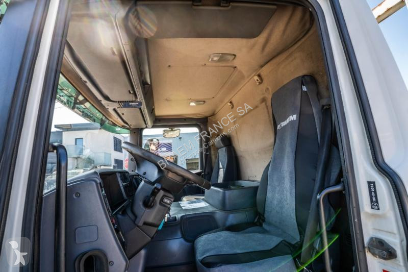 Camion Scania P 270 (19T)- PORTE GAZ /10 PAETTES