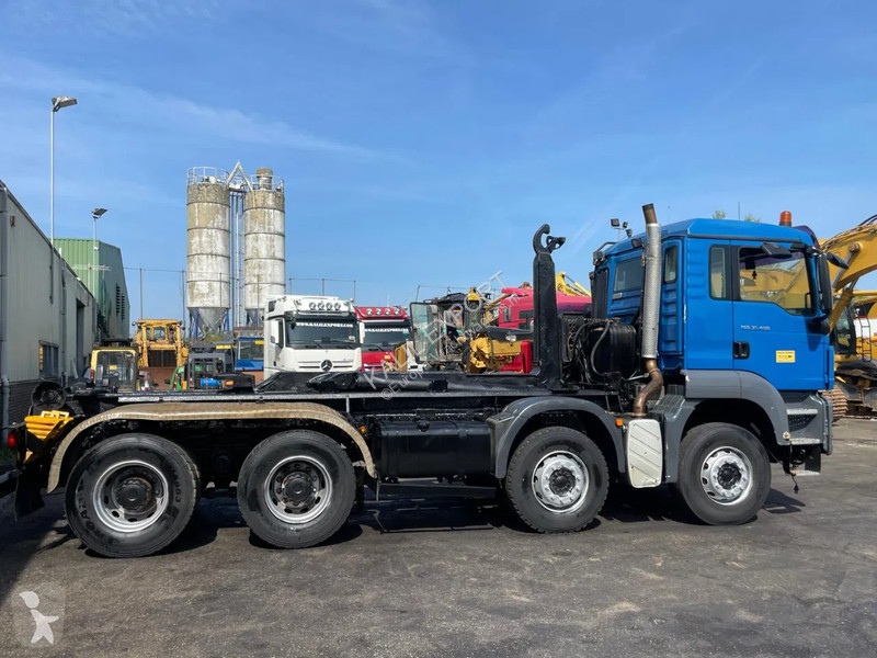 Vrachtwagen MAN 35.400 Multilift Container 8x4...