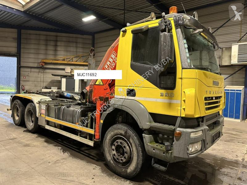 Kamion Iveco F120.22