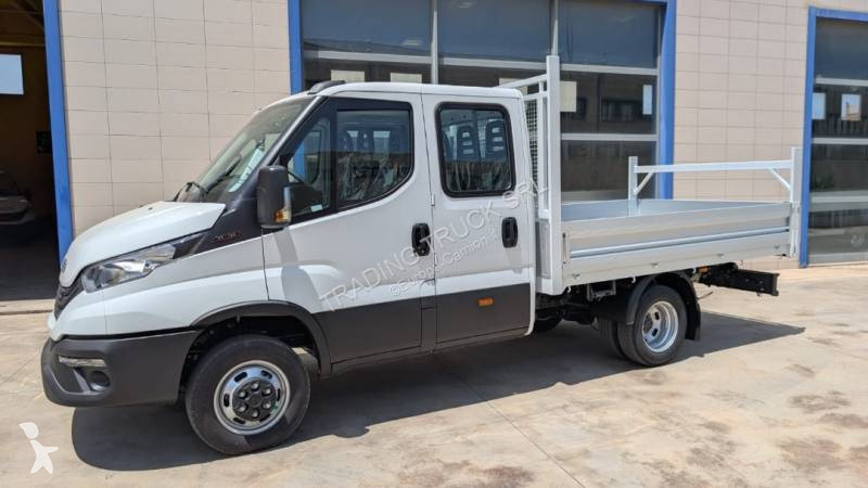 Véhicule utilitaire Iveco