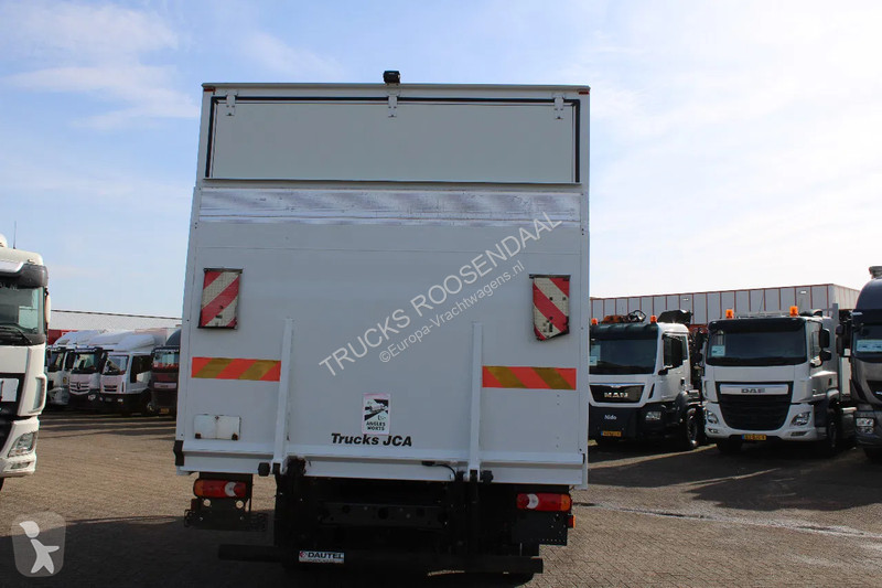 Kamion Iveco 75E21 + euro 6 + manual + 7.5t