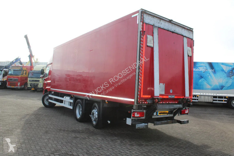 Kamion DAF 330 + 6X2 + LIFT