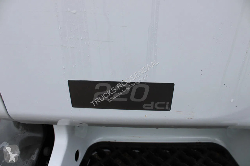 Kamion Renault 220 + MANUAL + LIFT + 12T