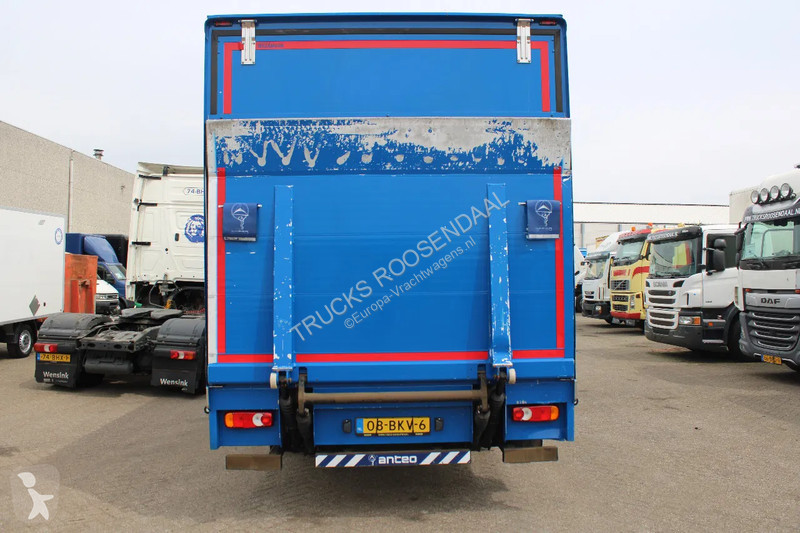 Kamion Iveco 120E18 + LIFT + EURO 6 + 10 PIECES...