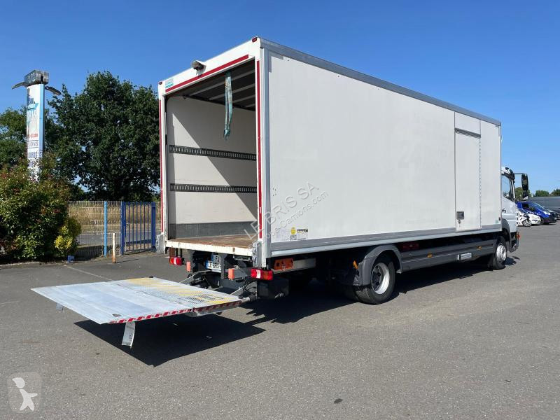 Kamion Mercedes ATEGO 12.18