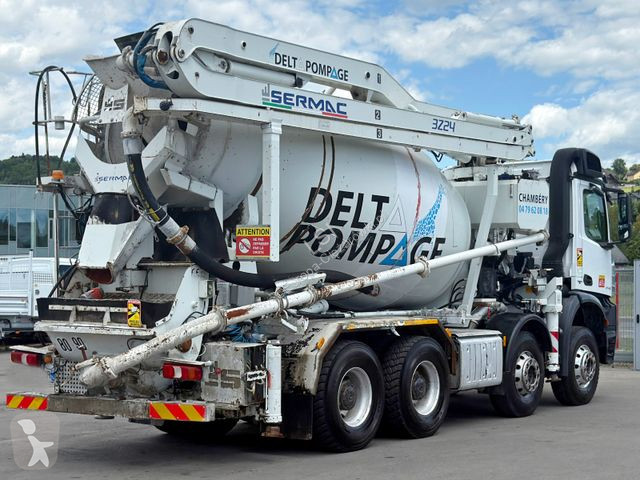 Camion Mercedes AROCS 3743 * Betonpumpe + UNK *...
