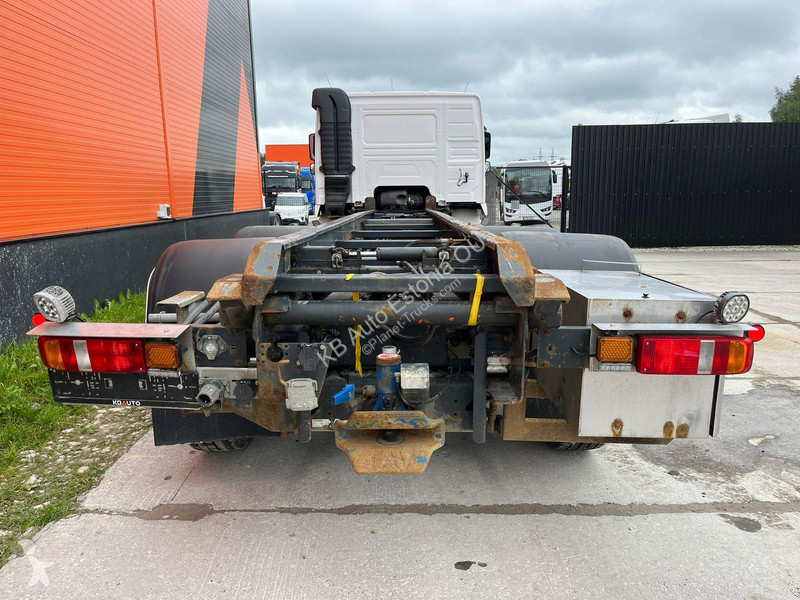 Camión Volvo 6x2*4 HYDRAULICS / CHASSIS L=6875 mm