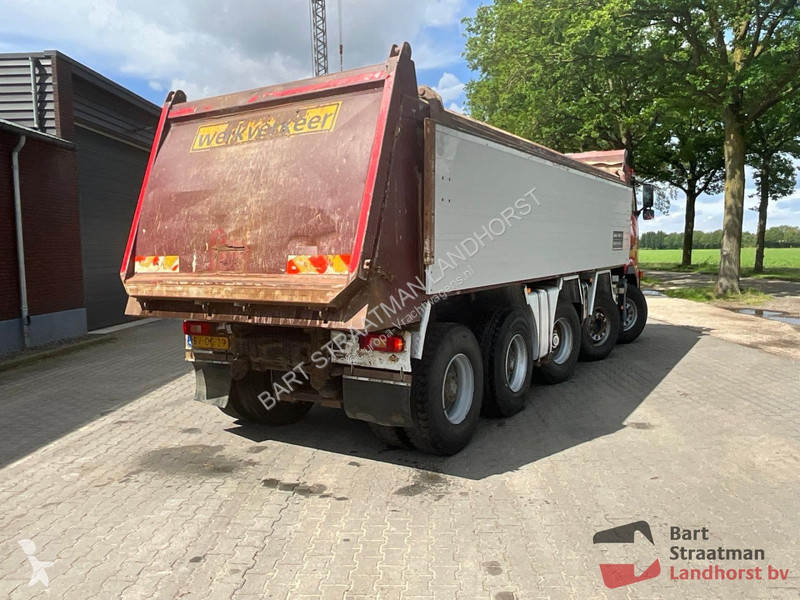 Kamion Volvo 440 10x4 Euro 5 geisoleerde asfalt...