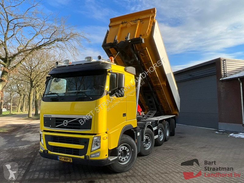 Kamion Volvo 10X4R Euro 5 met 30T HTS Kabel...