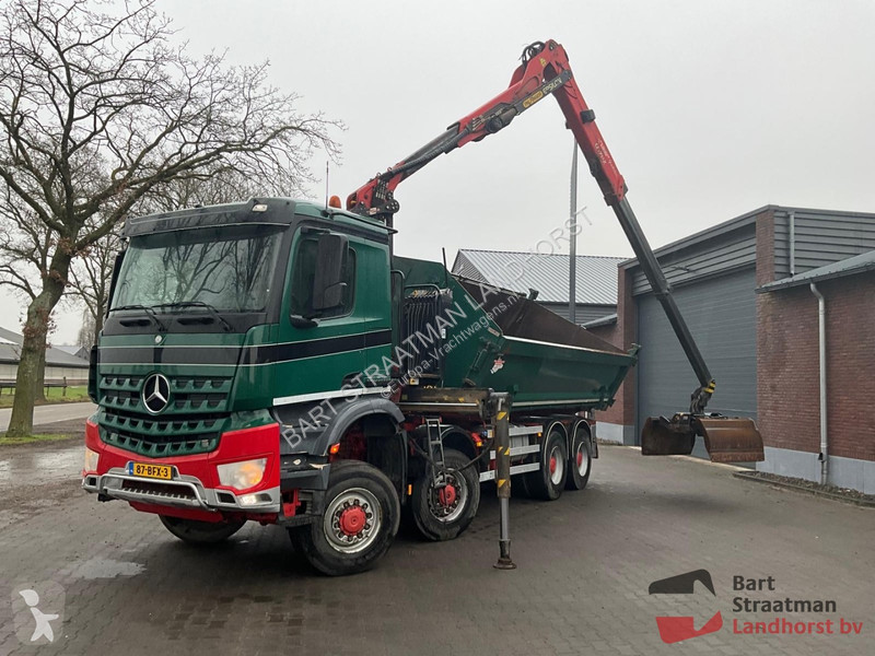 Kamion Mercedes 4142 8x8 Euro 6 Met 2 zijden...