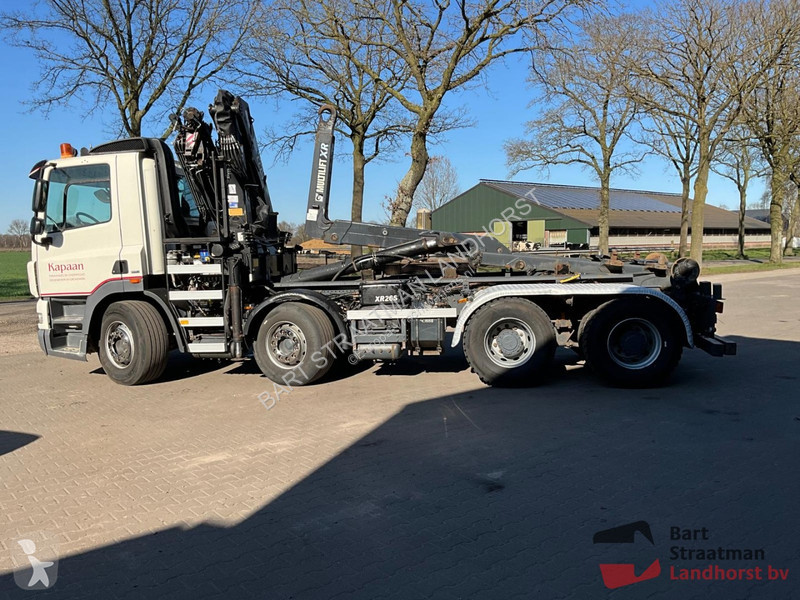 Camion DAF FAD  8x4 Euro 5 met HIAB XR 26 Ton...