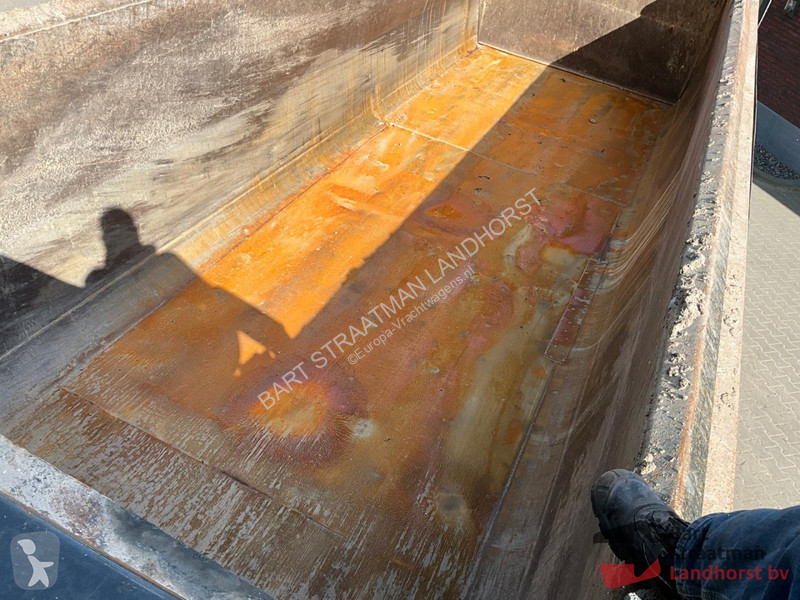 Kamion MAN 10x8 Euro 6 kipper met kleppen