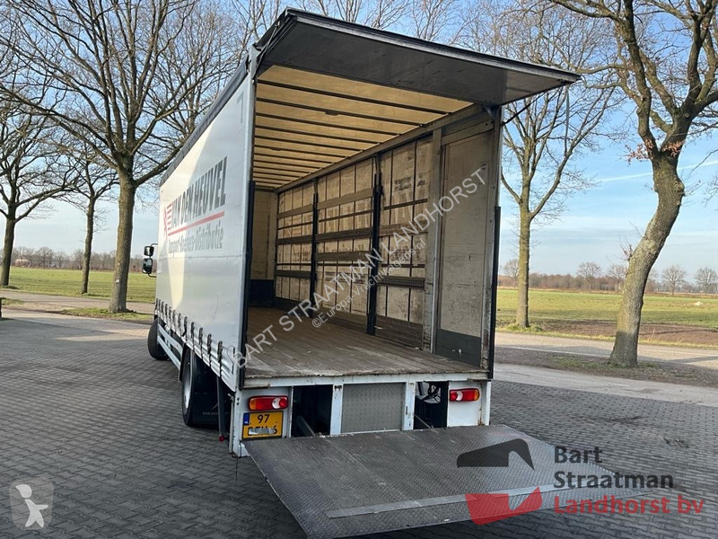 Camion DAF 250 FA 4x2 Euro 6 truck with tail lift