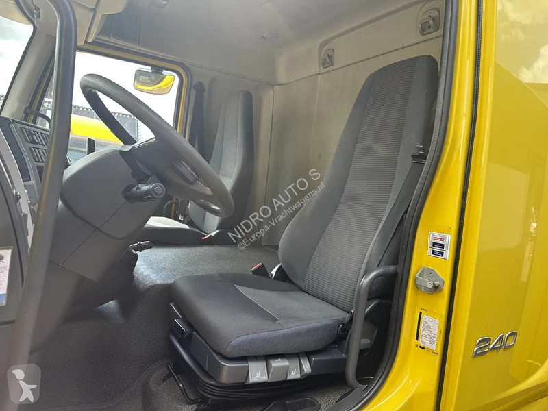 Lastbil Volvo 12240 AIRCO Kachel Douche 2x bed...