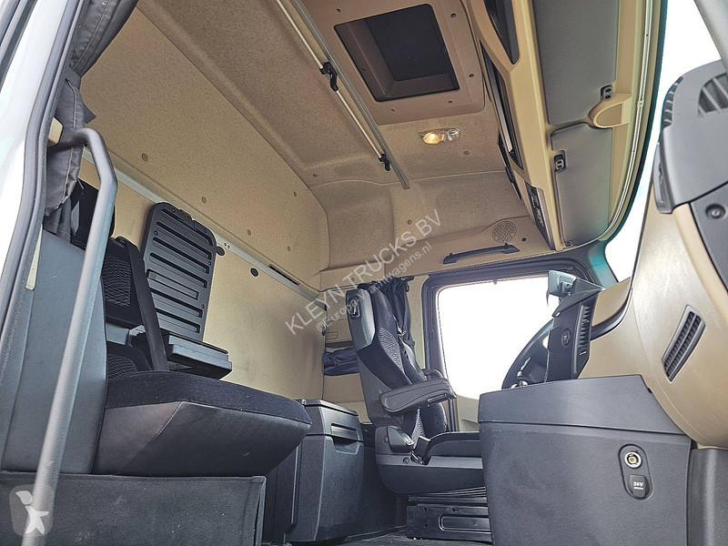 Vrachtwagen Mercedes ACTROS 2542 LS 6X2 RET....