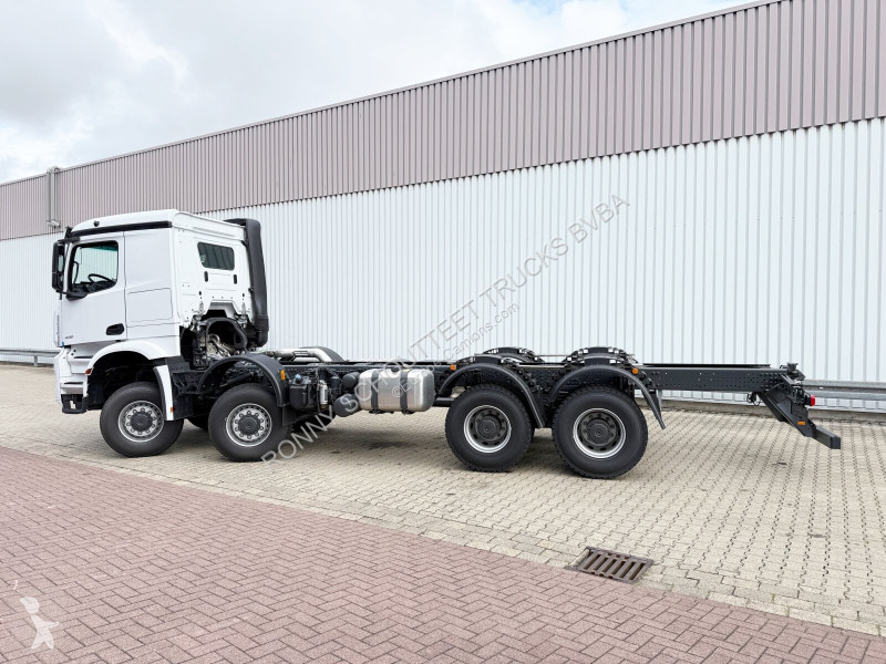 Camion Mercedes Arocs 4151 AK 8x8/4 Arocs 4151...