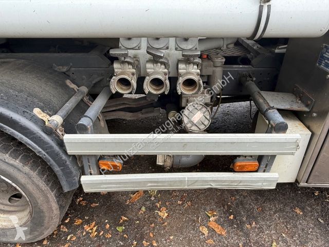 Camion DAF 45220